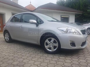 TOYOTA AURIS 1.8 HSD Sol Navi (Automata) 143.500Km!!! NAVI KAMERA PARKRADAR TEMPOMAT DIGIT.KLIMA !!!VEZETETT SZERVIZKÖNYV