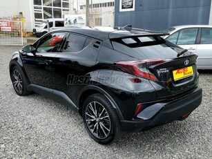 TOYOTA C-HR 1.8 Hybrid Executive e-CVT