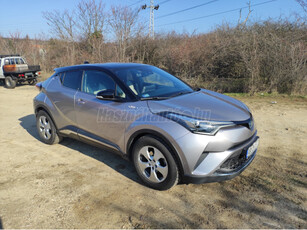 TOYOTA C-HR 1.8 Hybrid Executive LED Leather e-CVT