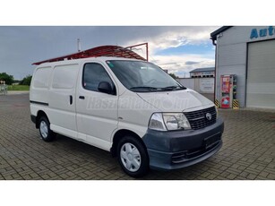 TOYOTA HI-ACE Hiace 2.5 D-4D Bus Style 172000km Szép Állapotban!!!