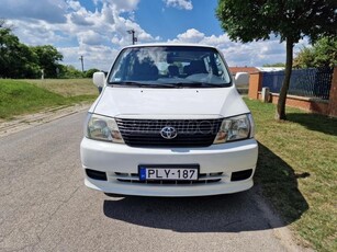 TOYOTA HI-ACE Hiace 2.5 D-4D Panel Van LONG 8 Fő. 229 EZER KILOMÉTER. KLÍMA