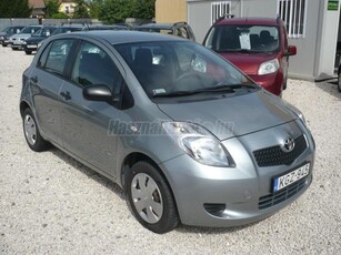 TOYOTA YARIS 1.0