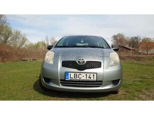 TOYOTA YARIS 1.0 998 Ice