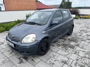 TOYOTA YARIS 1.3 Blue