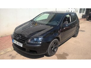 VOLKSWAGEN GOLF V 1.4 Comfortline