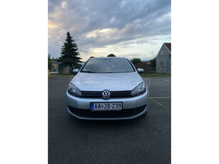 VOLKSWAGEN GOLF VI 1.6 Trendline