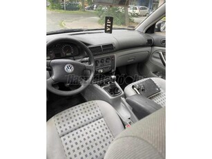 VOLKSWAGEN PASSAT V 1.6 Comfortline Megkímélt ! Valós futásteljesítmény !