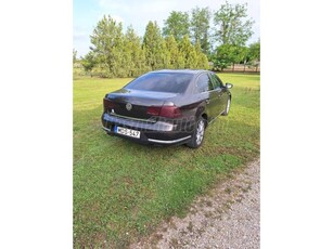 VOLKSWAGEN PASSAT VII 2.0 CR TDI Highline 4Motion BMT