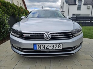 VOLKSWAGEN PASSAT VIII 2.0 TDI BMT SCR Bi-Turbo Highline 4Motion DSG ÁFÁS ÁR.HEAD UP. HŰTHETŐ-FŰTHETŐ BŐRBELSŐ.ACTIVE LIGHTING SYSTEM. LED FÉNYSZÓRÓK