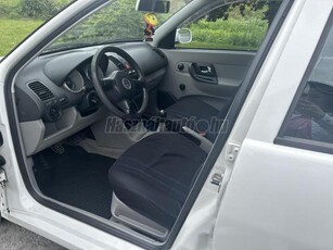 VOLKSWAGEN POLO 1.4 75 Comfortline