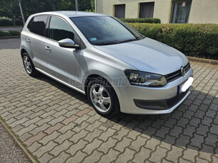 VOLKSWAGEN POLO 1.4