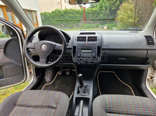 VOLKSWAGEN POLO IV 1.2 60 Ice