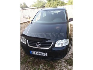 VOLKSWAGEN TOURAN 1.4 TSi Conceptline