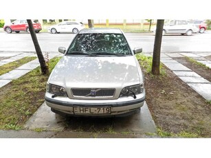 VOLVO S40 1.6