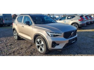 VOLVO XC40 2.0 [B4] MHEV Plus Dark DCT Készletről azonnal elvihető Demó autó!