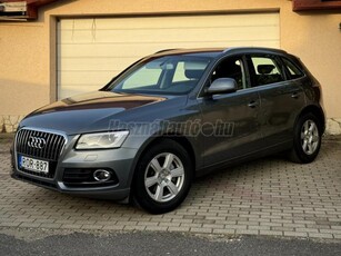 AUDI Q5 2.0 TDI 150-le/177.e.km/KÉZI VÁLTÓ/TEMPOMAT/LED