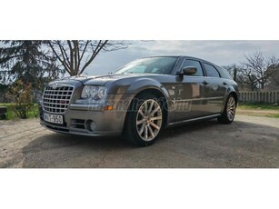 CHRYSLER 300 C Touring 6.1 HEMI SRT8 (Automata) Magyarországi