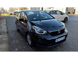 HONDA JAZZ 1.5 i-MMD Hybrid Comfort eCVT 26E KM+ÚJSZERŰ+MÁRKAKERESKEDŐTŐL!!!