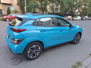 HYUNDAI KONA EV 39kWh Comfort 18e km!