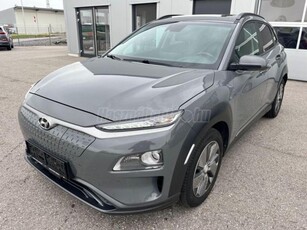 HYUNDAI KONA EV 64kWh Executive NAPFÉNYTETŐ