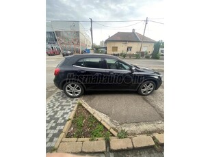 MERCEDES-BENZ GLA 220 d 4Matic 7G-DCT