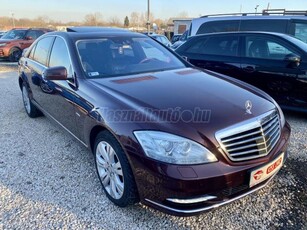 MERCEDES-BENZ S 500 L 4Matic BlueEFFICIENCY (Automata) Magyarországi/Éjjellátó/4x üléshűtés-fűtés-masszázs/Távolságtartó temp./Ajtószer