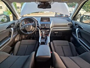 MITSUBISHI ECLIPSE CROSS 1.5 T-MIVEC Elegance 2WD Sérülésmentes-46000 km.-163 LE-Szervízkönyv