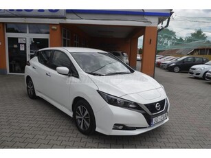 NISSAN LEAF Acenta 40kWh (Automata) 29.568 KM ! TÉLI CSOMAGGAL ! 2 DB TÖLTŐVEL !