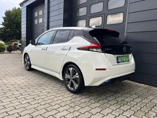 NISSAN LEAF N-Connecta 40kWh (Automata) SZERVIZKÖNYV / MAGYARORSZÁG- i / 1.TULAJ / NAVI / 360 KAMERA