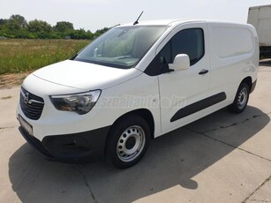 OPEL COMBO Cargo 1.5 DTH L2H1 2.4t Cargo Edition (3 személyes ) Magyarországi.vonóhorgos.hosszú változat!1 év garanciával!