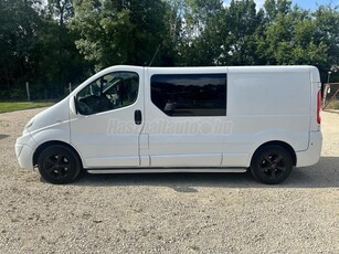 RENAULT TRAFIC 2.0 dCi L2H1 Komfort 6 személyes! Hosszú kivitel! Klímás!