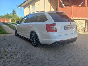 SKODA OCTAVIA Combi 2.0 TSI RS 230 DSG