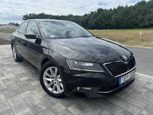 SKODA SUPERB 2.0 TDi Style DSG