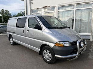 TOYOTA HI-ACE Hiace 2.4 D Panel Van Long