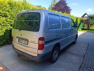 TOYOTA HI-ACE Hiace 2.5 D4-D Panel Van