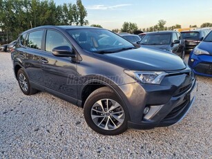 TOYOTA RAV 4 Rav4 2.5 Hybrid Active MY18 e-CVT Összkerékhajtás! Távolságtartó tempomat! Elektromos csomagtérajtó!