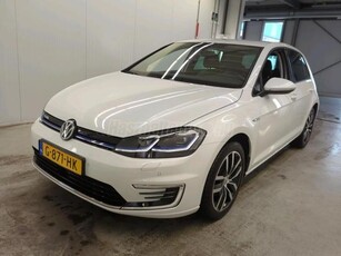 VOLKSWAGEN GOLF e-Golf Edition Dynaudio. Távtartó. Mátrix. Led. Virtual. Sport bőr ülés