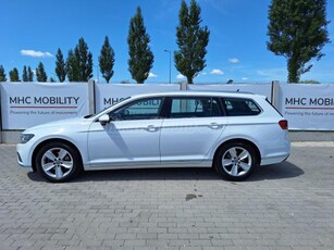 VOLKSWAGEN PASSAT VIII Variant 2.0 TDI SCR Elegance Magyarországi! Áfás! Akár 4x Garancia!