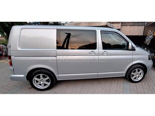 VOLKSWAGEN TRANSPORTER T5 2.5 TDI