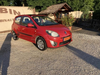 RENAULT TWINGO 1.2 Premiere