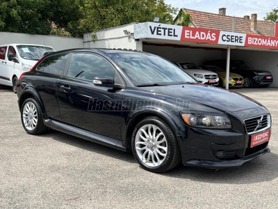 VOLVO C30 2.0 D Kinetic Tempomat Napfénytető Félbőr 2z digitklíma