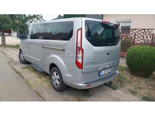 FORD TOURNEO Custom 2.2 TDCi 300 LWB Titanium