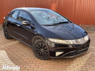 Honda Civic 1.4 Sport EL.Tükör+2Kulcs