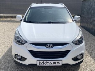 HYUNDAI IX35 2.0 CRDi LP Premium 4WD FACELIFT.LED. FÉLBŐR.4XÜLÉSFŰTÉS.VH. GARANTÁLT KM FUTÁS!