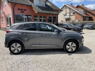 HYUNDAI KONA EV 39kWh Style 24.000 KM. GYÁRI GARANCIA. GYÁRI FÉNYEZÉS. ELSŐ TULAJDONOS