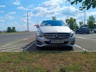 MERCEDES-BENZ B 180 d 7G-DCT