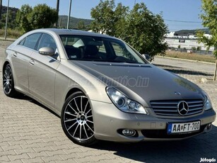 MERCEDES-BENZ CLS-OSZTÁLY CLS 320 CDI (Automata) // gyári rétegvastagság minden elemen// napfénytető//