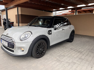 MINI COOPER 1.5