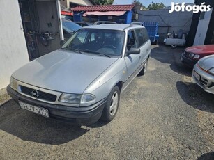 Opel Astra F Caravan 1.4 Classic Start Vonóhorog