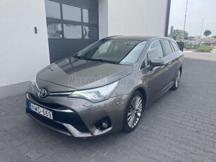 TOYOTA AVENSIS Touring Sports 2.0 D-4D Executive